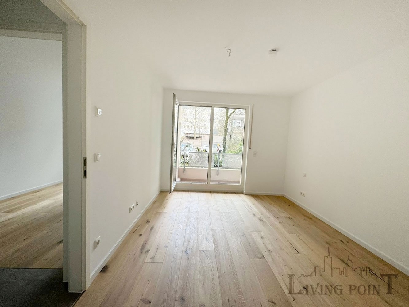 °°° PROVISIONSFREI FÜR KÄUFER °°° Vermietete 3-Zi. Whg. mit EBK, TERRASSE &amp; LOGGIA