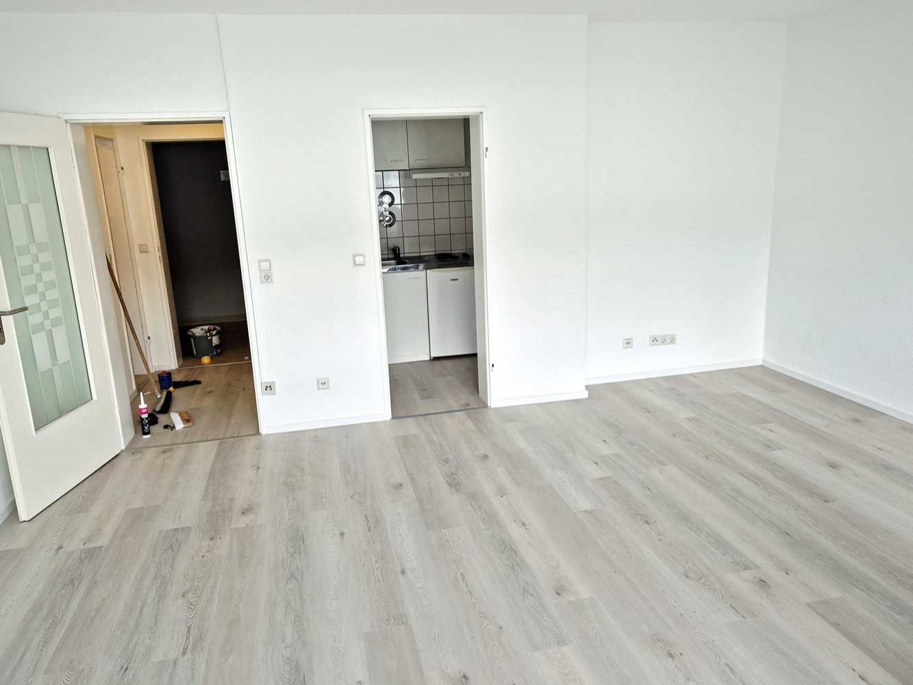 *** Charmante Single-Whg. mit BALKON + EBK in Bad Vilbel (Heilsberg) ***
