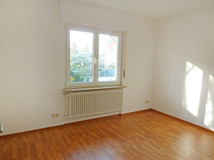 ### XXL-WOHN(T)RAUM-IDYLLE- ### 7-Zi. DHH mit EBK, TERRASSE, GARTEN u.v.m