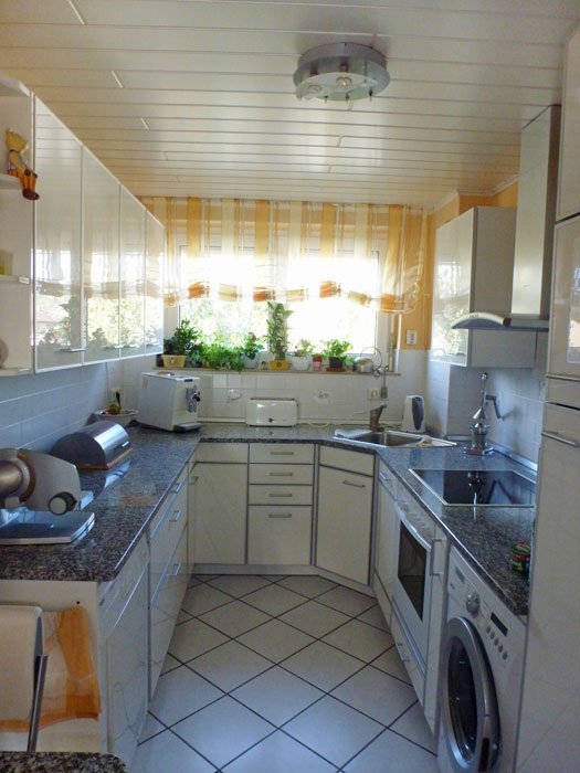 *** TOP ANGEBOT *** ATTRAKTIVE 3-Zi. ETW mit EBK &amp; SÜD-BALKON in Bergen-Enkheim