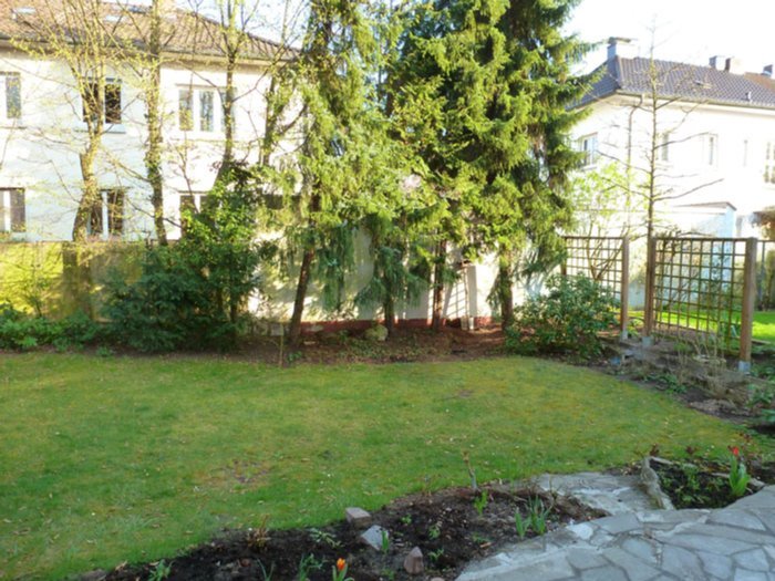 ### XXL-WOHN(T)RAUM-IDYLLE- ### 7-Zi. DHH mit EBK, TERRASSE, GARTEN u.v.m