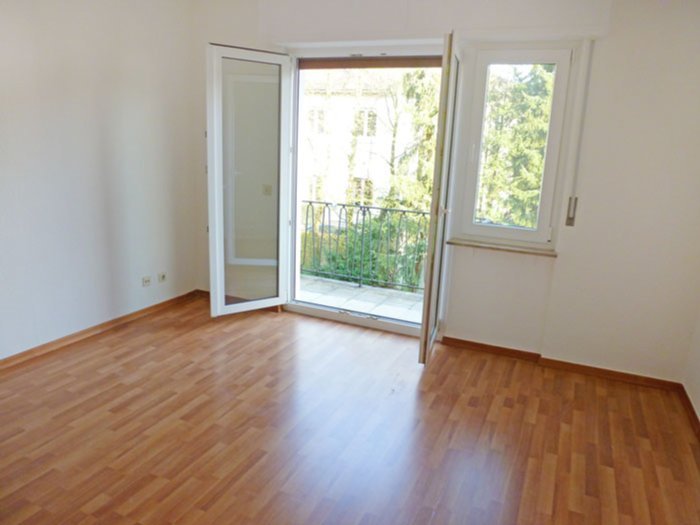 ### XXL-WOHN(T)RAUM-IDYLLE- ### 7-Zi. DHH mit EBK, TERRASSE, GARTEN u.v.m