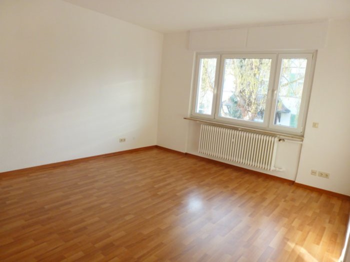 ### XXL-WOHN(T)RAUM-IDYLLE- ### 7-Zi. DHH mit EBK, TERRASSE, GARTEN u.v.m