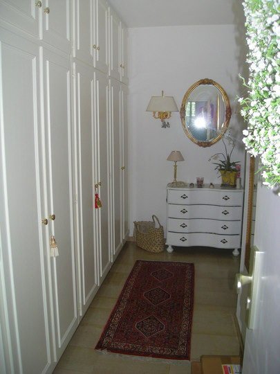 *** ANSPRUCHSVOLLE 4-5 Zi. Whg. mit EBK, TERRASSE & Gartennutzung in guter Lage (am Hardtwald) ***
