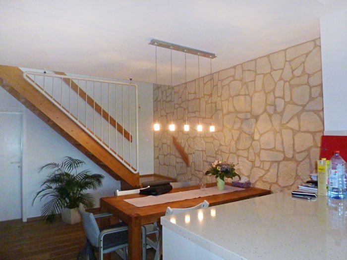 °°° FANTASTISCHE 3,5-Zi. DG-MAISONETTE mit LUXUS-KÜCHE, DACHTERRASSE & LOGGIA °°°