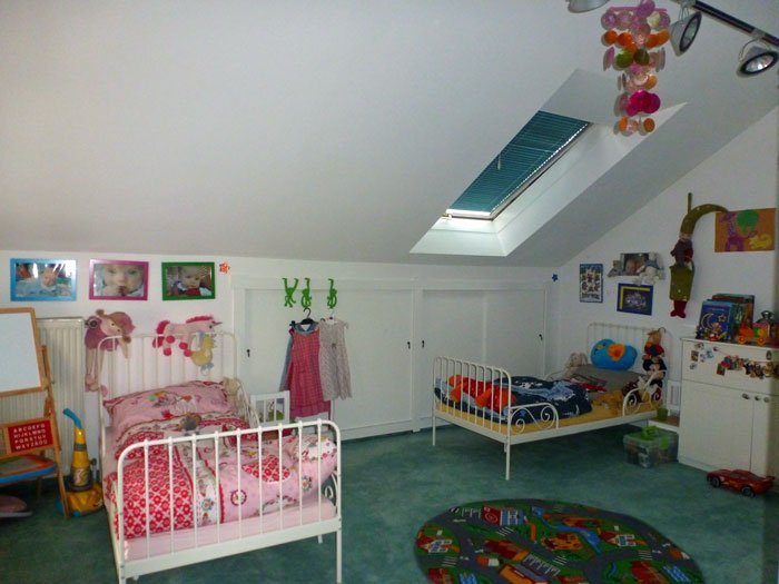 °°° FANTASTISCHE 3,5-Zi. DG-MAISONETTE mit LUXUS-KÜCHE, DACHTERRASSE & LOGGIA °°°