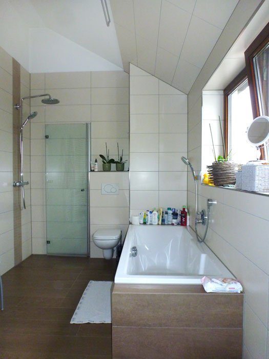 °°° FANTASTISCHE 3,5-Zi. DG-MAISONETTE mit LUXUS-KÜCHE, DACHTERRASSE & LOGGIA °°°