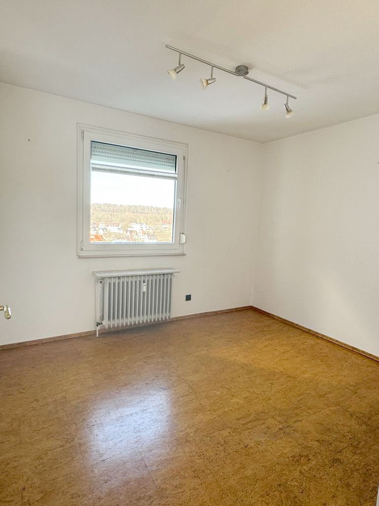 °°° TOLLE KAUFGELEGENHEIT °°° 3-Zi. ETW mit LOGGIA & Stellplatz in Oberursel