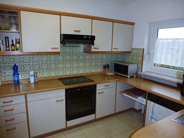 *** WAHRE FAMILIEN-IDYLLE *** Freistehendes 6-Zimmer EFH mit großem Pracht-Grundstück