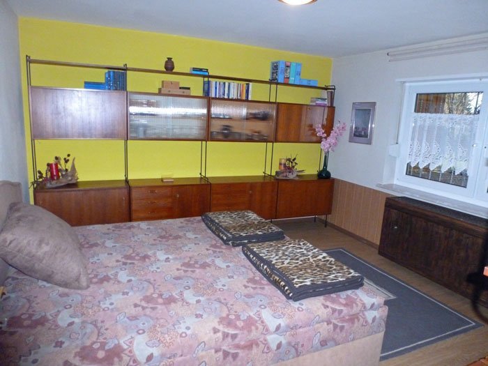 *** WAHRE FAMILIEN-IDYLLE *** Freistehendes 6-Zimmer EFH mit großem Pracht-Grundstück