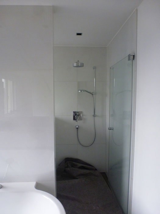 ** SANIERTER STIL-ALTBAU ** Exklusives 3-Zi. LUXUS-PENTHOUSE mit KAMIN, TERRASSE, BLK ...