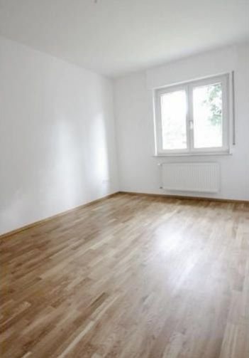 °°° NEUBAU °°° 7-Zi. mit 2 KÜCHEN, 3 BÄDERN, TERRASSE & GARTEN in Dreieich