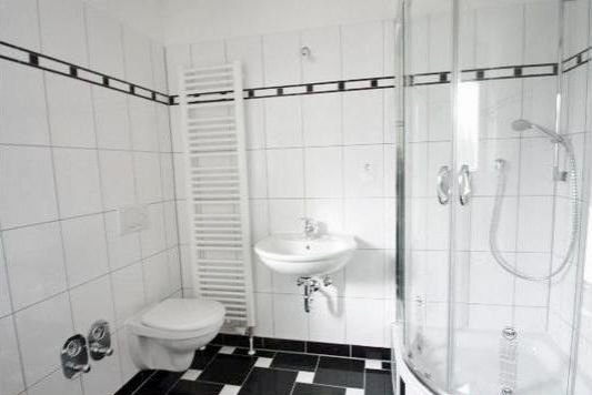 °°° NEUBAU °°° 7-Zi. mit 2 KÜCHEN, 3 BÄDERN, TERRASSE & GARTEN in Dreieich