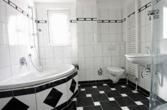 °°° NEUBAU °°° 7-Zi. mit 2 KÜCHEN, 3 BÄDERN, TERRASSE & GARTEN in Dreieich