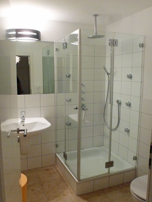 *** DESIGN-TOWNHOUSE *** Fantastisches EFH, 4-5 Zi., EBK, 2 BÄDERN & DACHTERRASSE