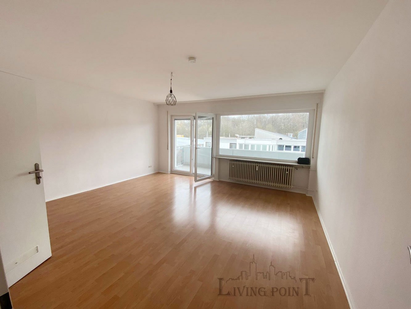 °°° Tolle 1-Zi. Whg. mit EBK & BALKON in Bad Vilbel/Heilsberg °°°