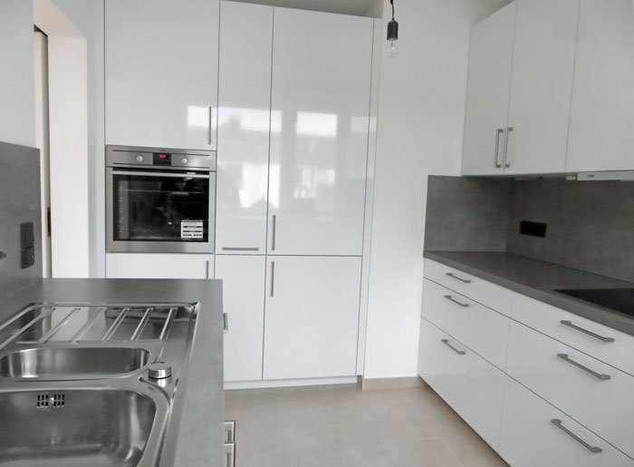 *** Stilvolle Penthouse-Maisonette mit EBK, Dachterrasse &amp; Klimaanlage ***