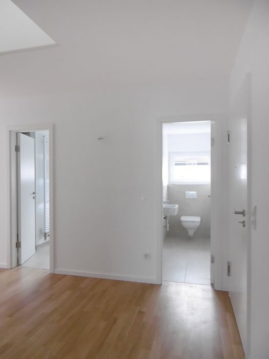 *** Stilvolle Penthouse-Maisonette mit EBK, Dachterrasse &amp; Klimaanlage ***