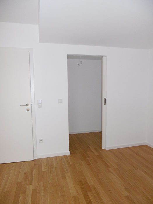 *** Stilvolle Penthouse-Maisonette mit EBK, Dachterrasse &amp; Klimaanlage ***