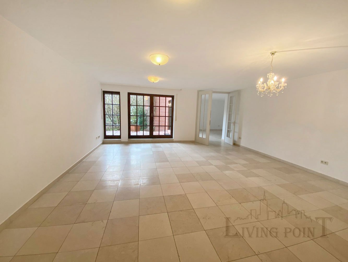 °°° Exklusive Stadtoase °°° 4–5 Zi. Terrassenwohnung (Dichterviertel)