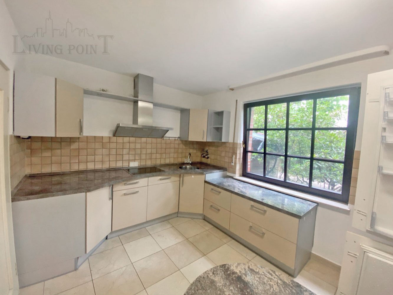 °°° Exklusive Stadtoase °°° 4–5 Zi. Terrassenwohnung (Dichterviertel)