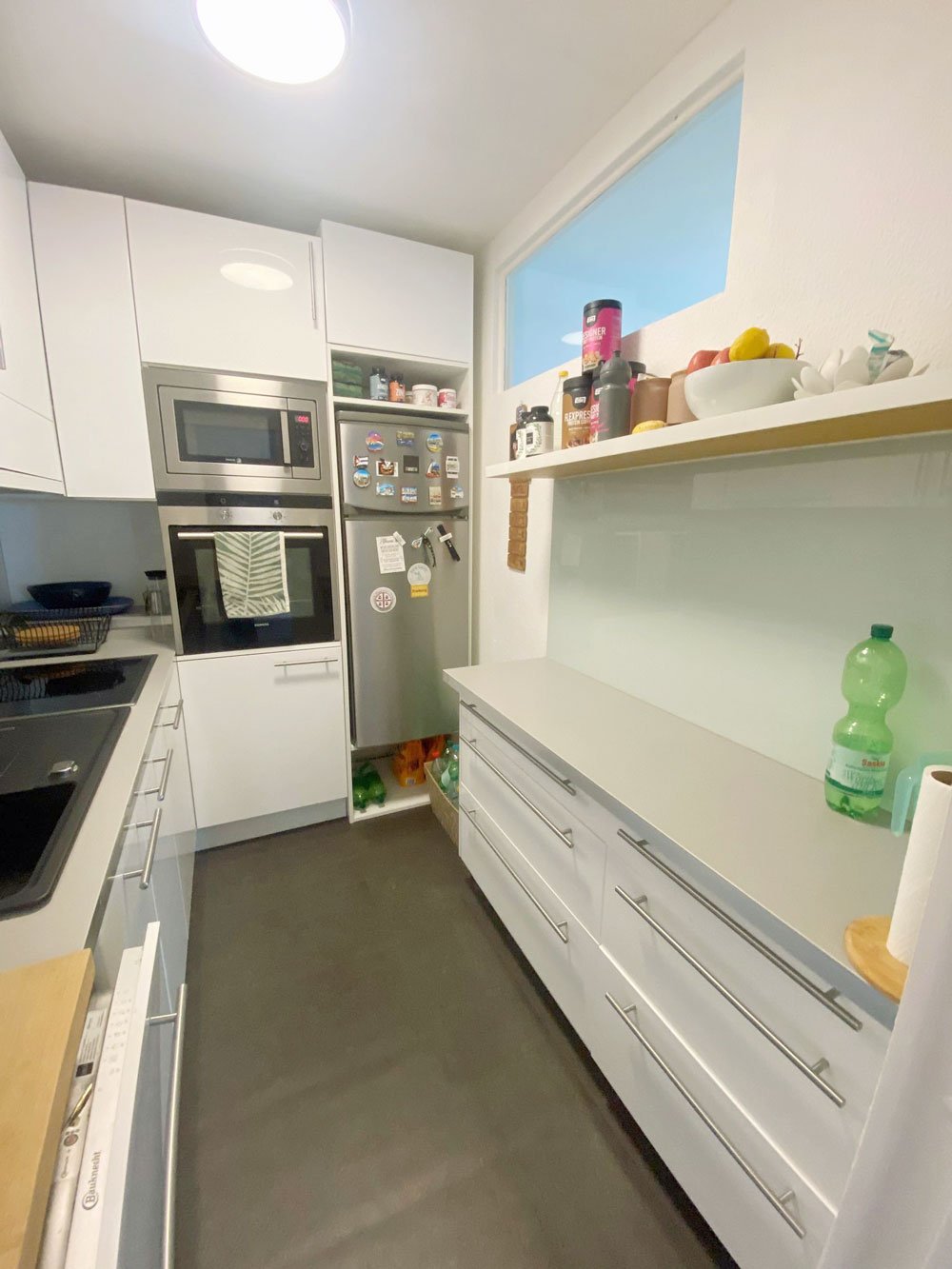 ** Wohnen mit Weitblick ** Helle 3-Zimmer mit EBK &amp; LOGGIA in Fechenheim