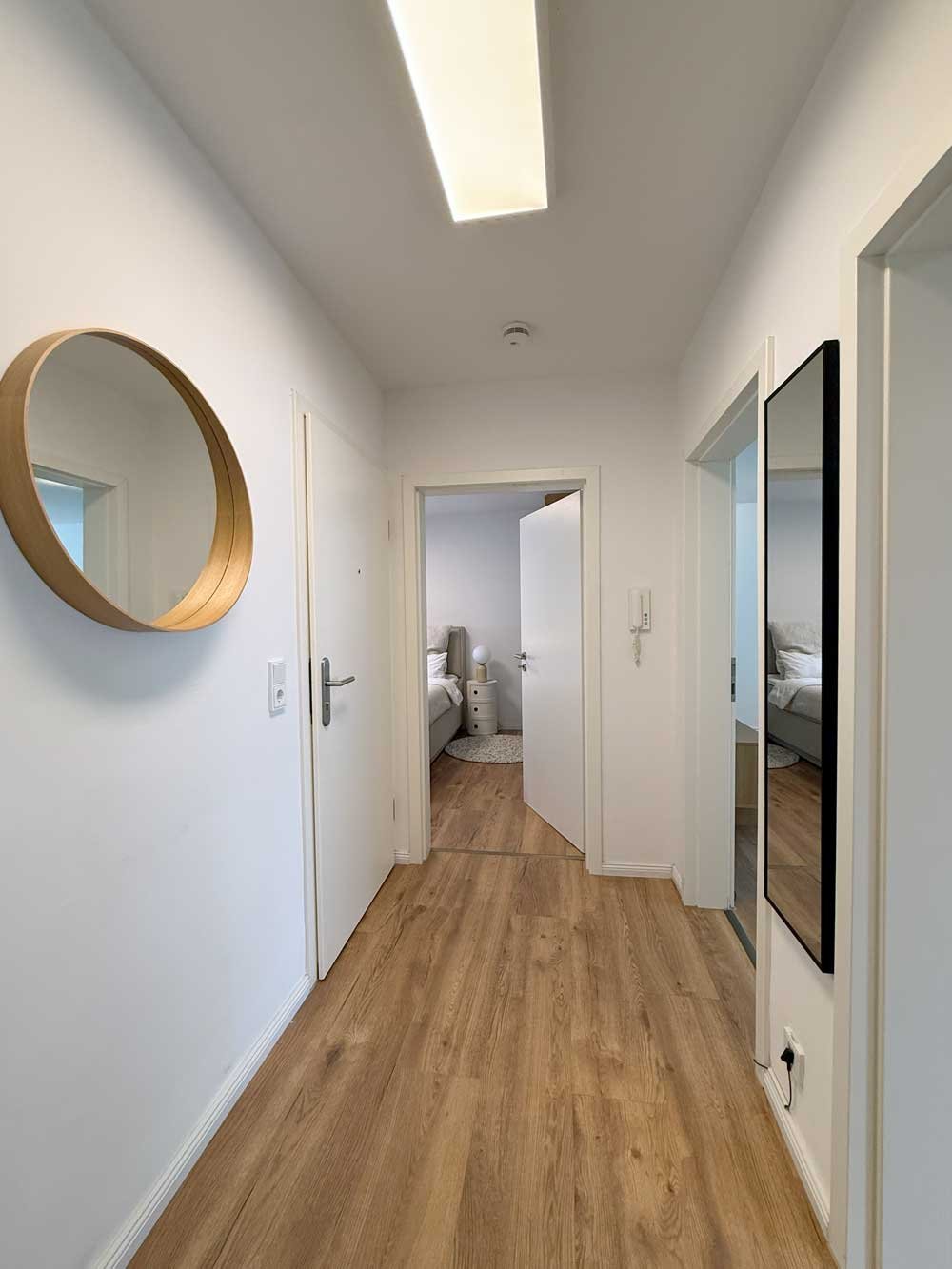 *** Möbliert *** Elegante 3-Zi.-Whg. mit großem Balkon in Bergen-Enkheim