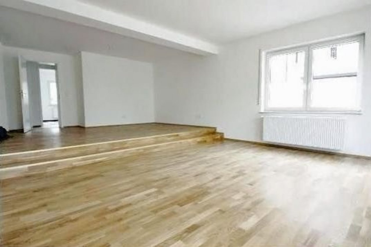 Wohn-/Esszimmer Wohn-/Esszimmer