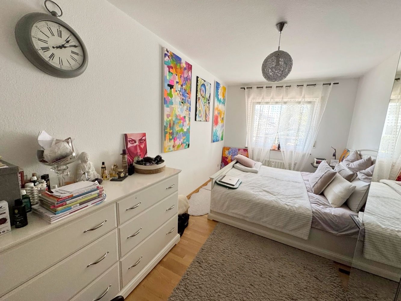 Schlafzimmer 1