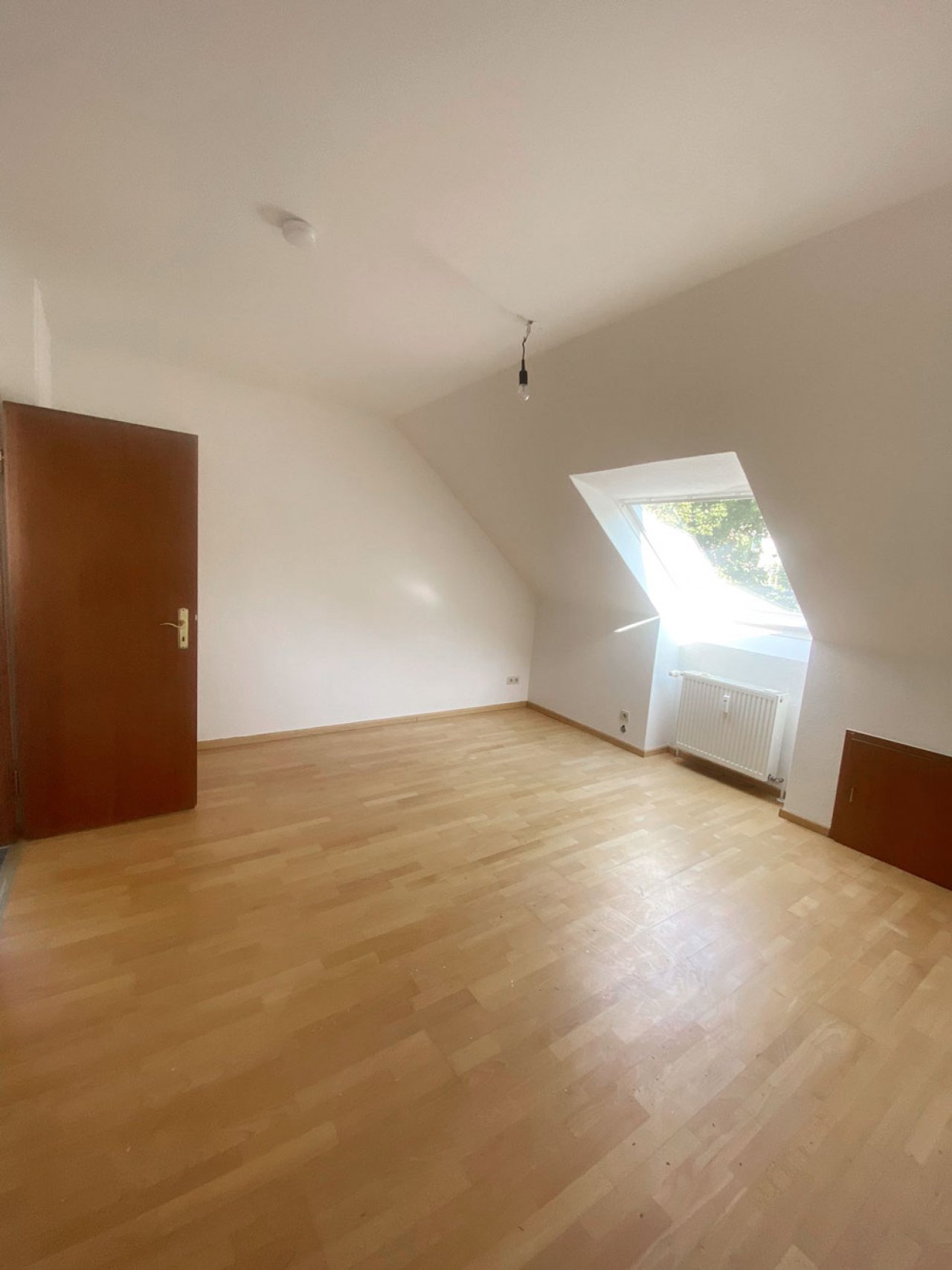 Schlafzimmer (leer) Schlafzimmer (leer)