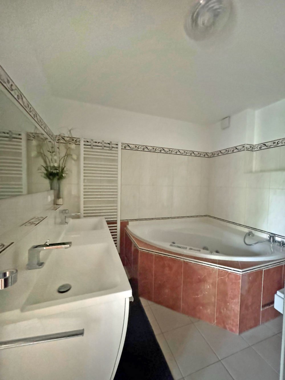 Badezimmer 1 Badezimmer 1