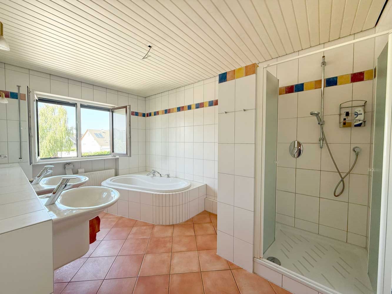 Badezimmer Badezimmer