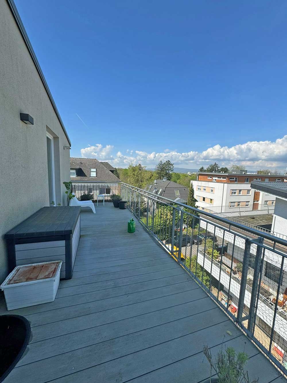 Frankfurt: *** Stilvolle Penthouse-Maisonette mit EBK, Dachterrasse & Klimaanlage *** 
